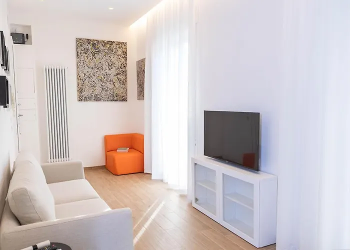 Апартаменты Colosseo Brightful With Rooftop Рим